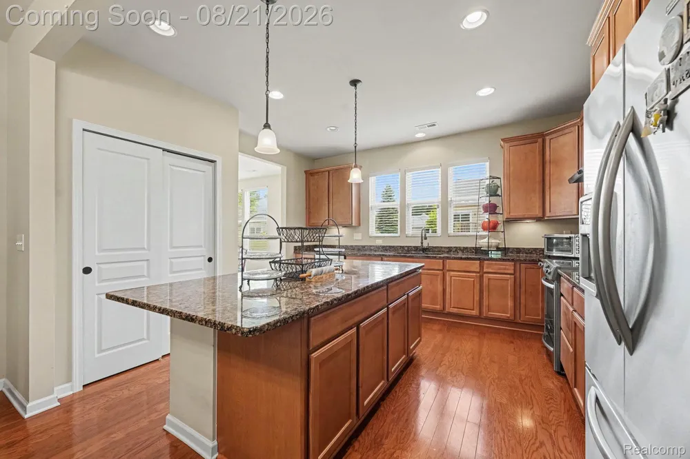 9407 Sand Hill Drive Grand Blanc Charter Township, MI 48439