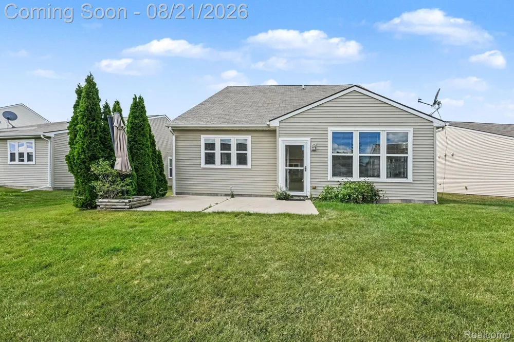 9407 Sand Hill Drive Grand Blanc Charter Township, MI 48439