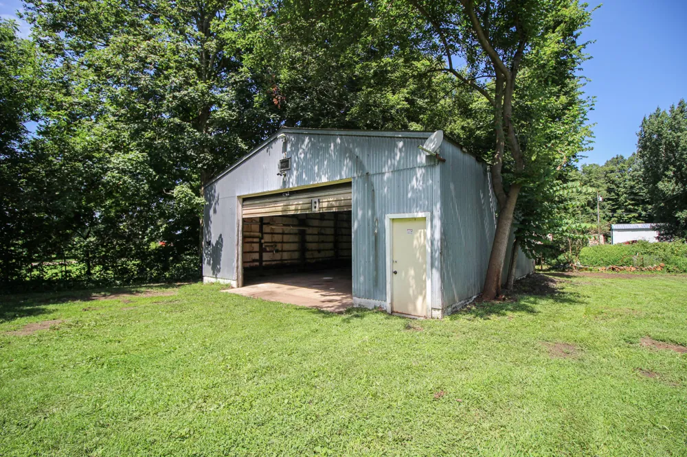58552 Prairie Street Penn Township, MI 49031