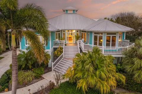 746 EAGLE POINT DRIVE