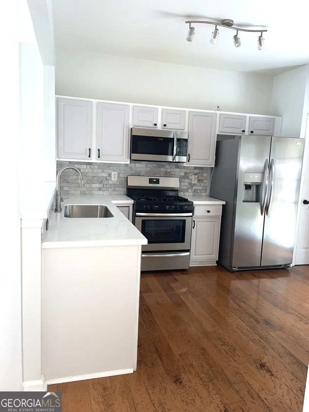 3000 Commonwealth CIR Milton, GA 30004