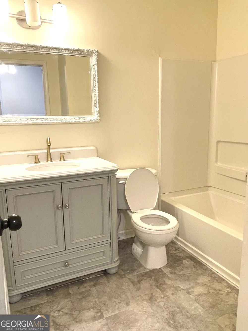 3000 Commonwealth CIR Milton, GA 30004