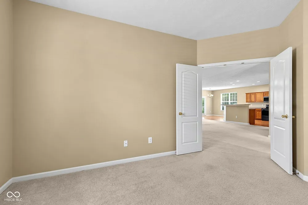 18921 Round Lake Road Noblesville, IN 46060