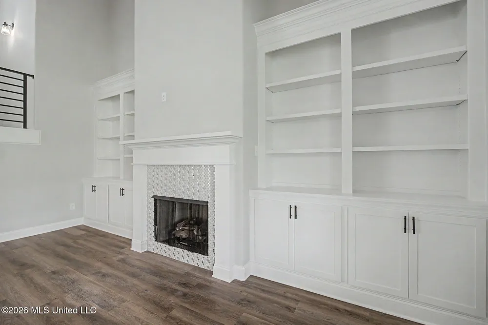 8130 Soaring Oaks Drive Walls, MS 38680