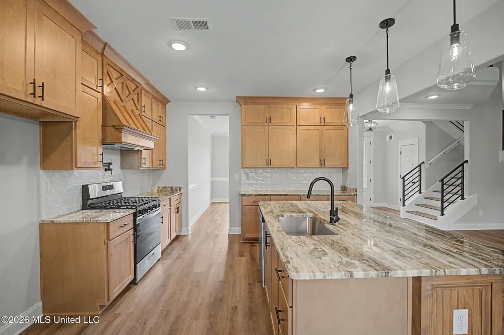 8130 Soaring Oaks Drive Walls, MS 38680