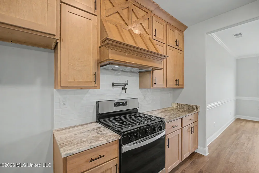 8130 Soaring Oaks Drive Walls, MS 38680
