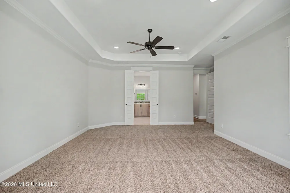 8130 Soaring Oaks Drive Walls, MS 38680
