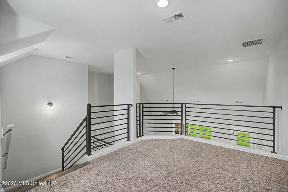 8130 Soaring Oaks Drive Walls, MS 38680
