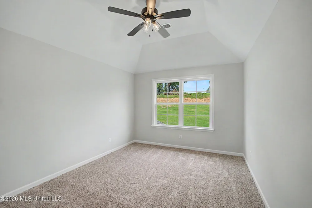 8130 Soaring Oaks Drive Walls, MS 38680