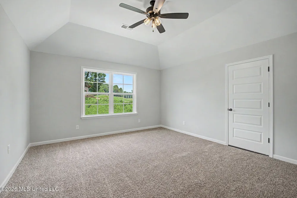8130 Soaring Oaks Drive Walls, MS 38680