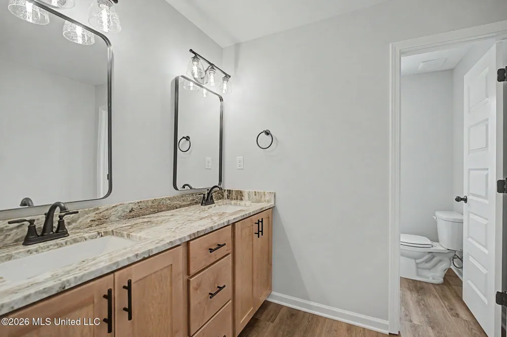 8130 Soaring Oaks Drive Walls, MS 38680