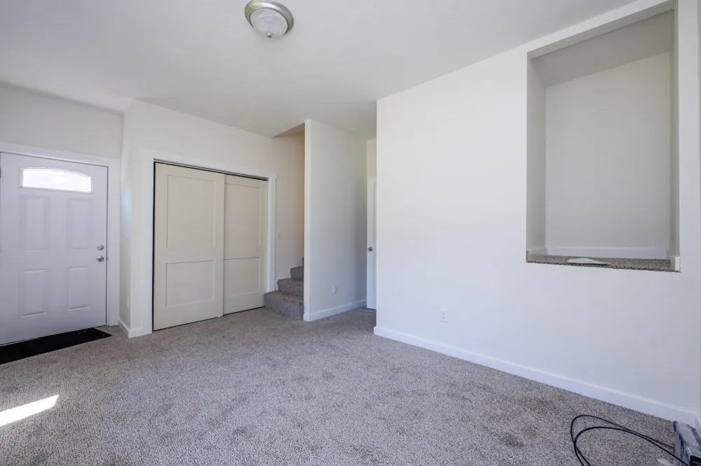 6027 Superior Street Coloma, MI 49038