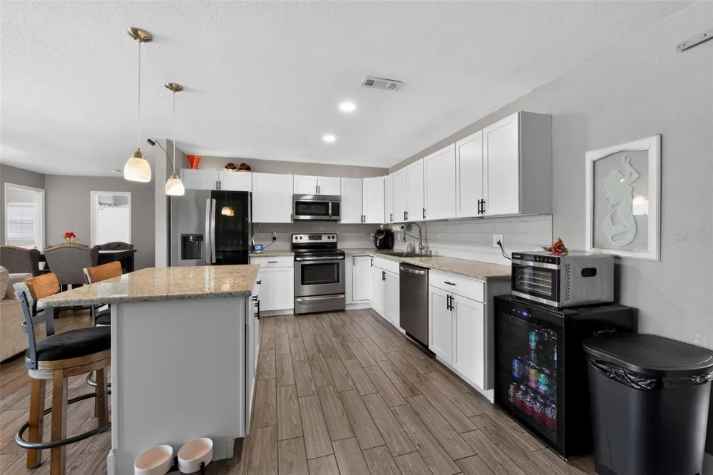 2815 SOUTHERN PARKWAY W Bradenton, FL 34205