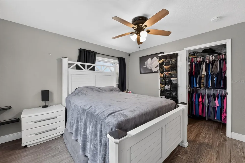 2815 SOUTHERN PARKWAY W Bradenton, FL 34205