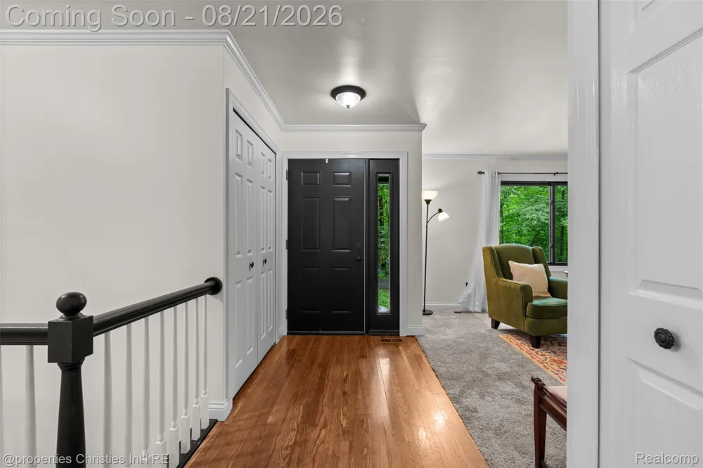 1625 Perry Lake Road Brandon Charter Township, MI 48462