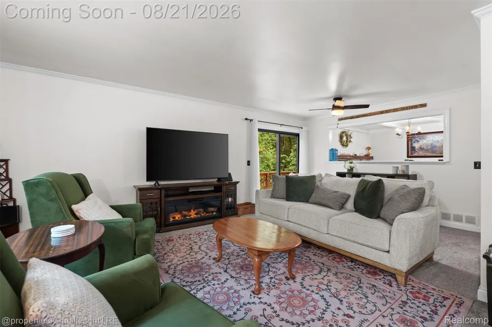 1625 Perry Lake Road Brandon Charter Township, MI 48462