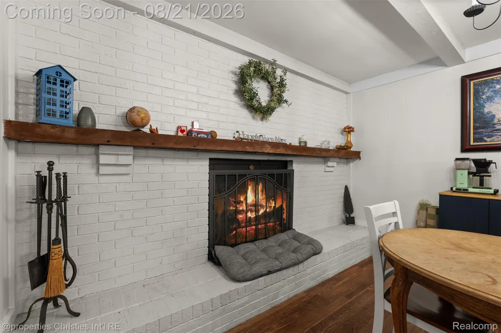 1625 Perry Lake Road Brandon Charter Township, MI 48462
