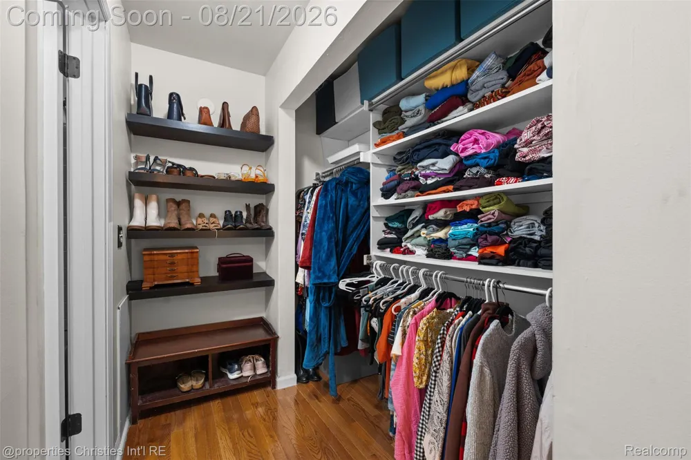 1625 Perry Lake Road Brandon Charter Township, MI 48462