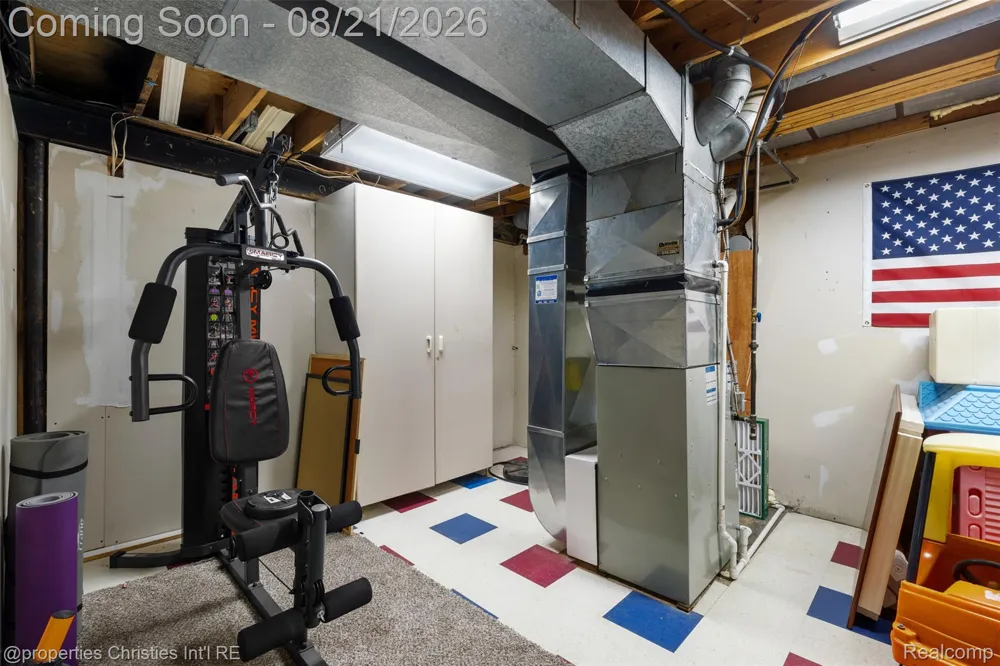 1625 Perry Lake Road Brandon Charter Township, MI 48462