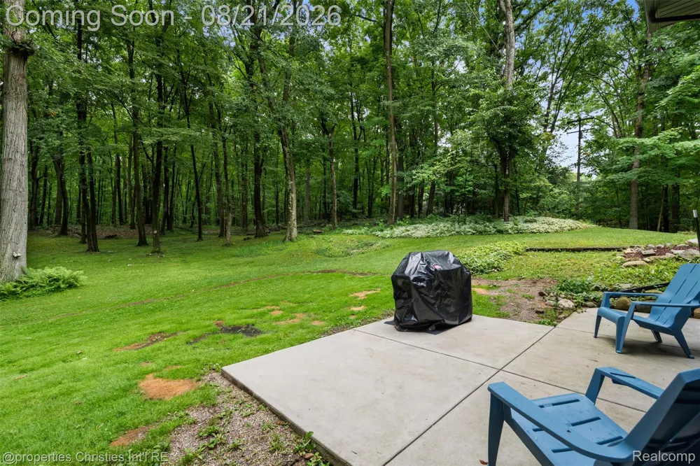 1625 Perry Lake Road Brandon Charter Township, MI 48462