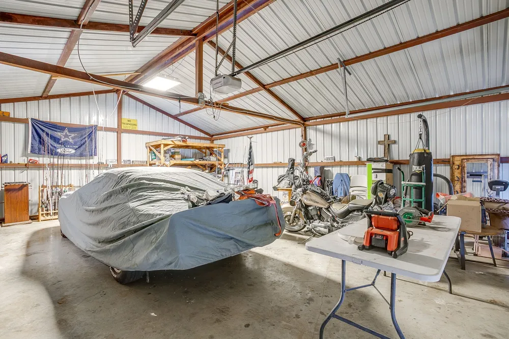 2102 SE 10th Street Mineral Wells, TX 76067