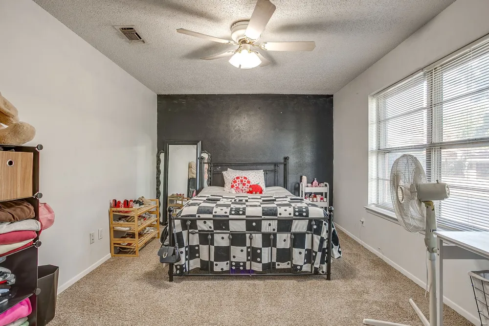 2102 SE 10th Street Mineral Wells, TX 76067