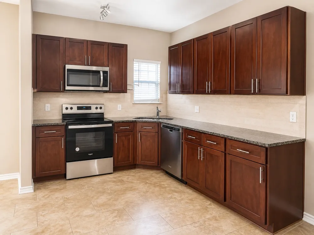719 E 6th Street Bonham, TX 75418