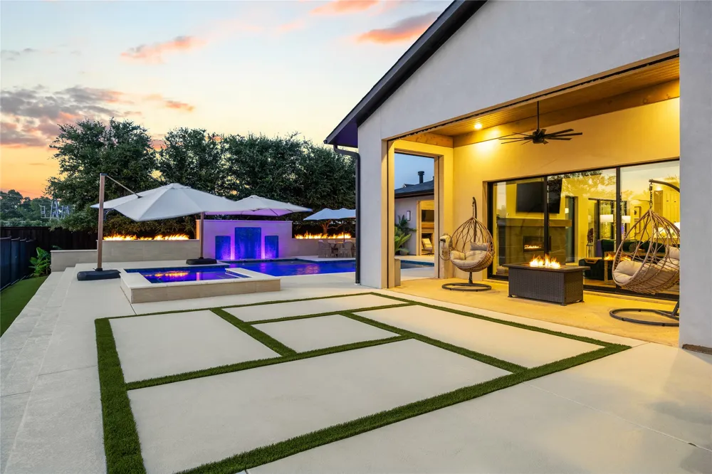 200 Winnie Drive Colleyville, TX 76034
