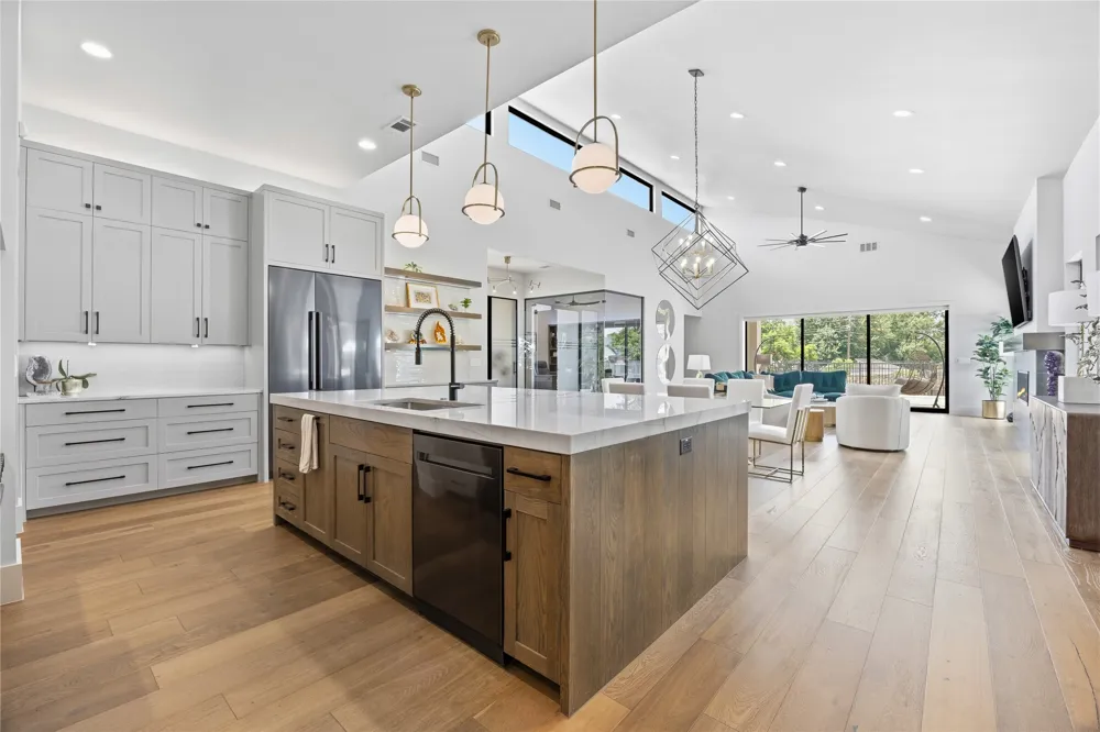 200 Winnie Drive Colleyville, TX 76034