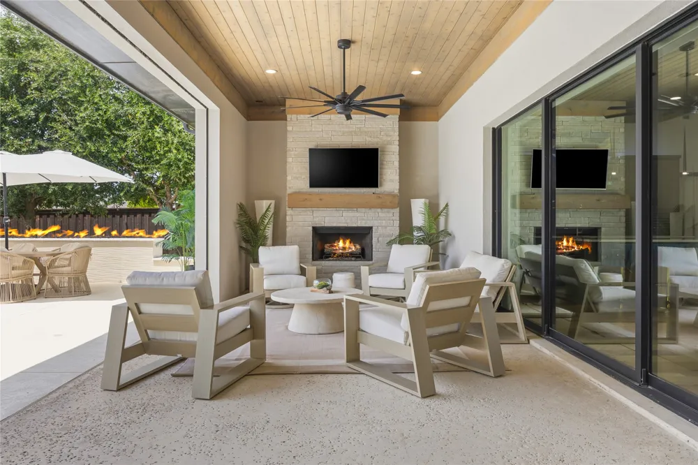 200 Winnie Drive Colleyville, TX 76034