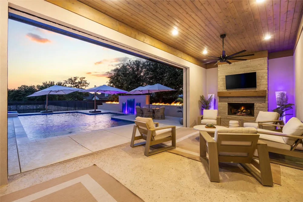 200 Winnie Drive Colleyville, TX 76034