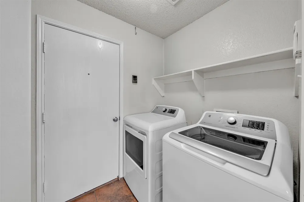 1017 Aaron Drive Burleson, TX 76028