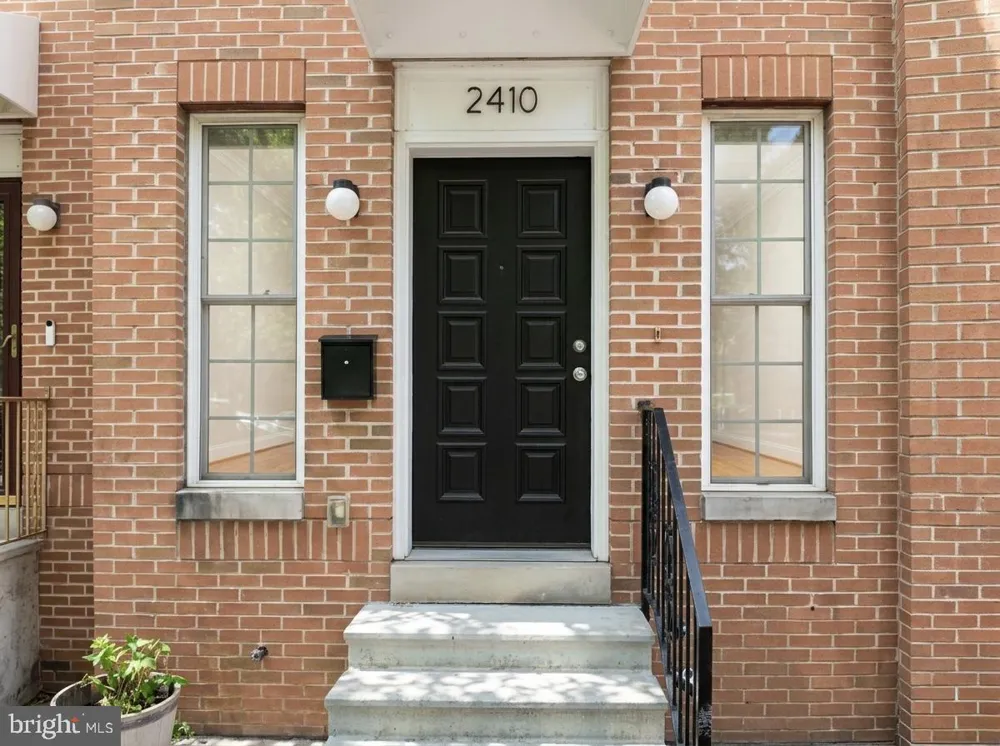 2410 E FAYETTE STREET Baltimore, MD 21224