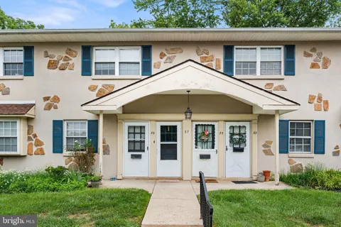 37 SHANNON DRIVE