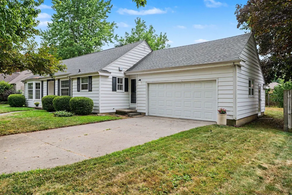 1725 Avalon Avenue Saginaw, MI 48638