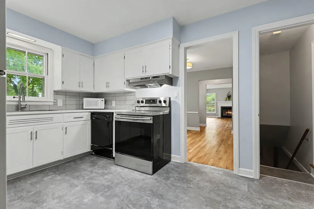 1725 Avalon Avenue Saginaw, MI 48638