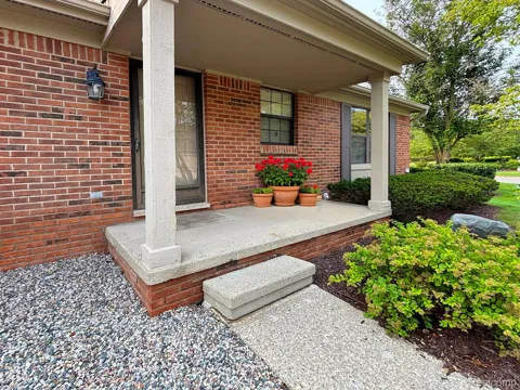 7274 Westchester Road #8