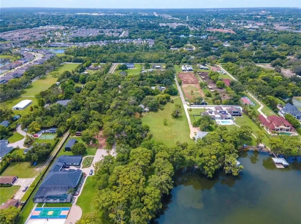 1133 BELLA LAGO COVE Winter Park, FL 32792