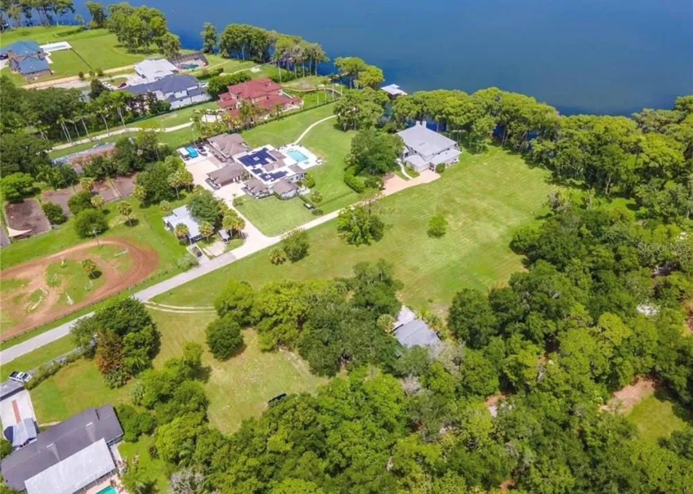 1133 BELLA LAGO COVE Winter Park, FL 32792