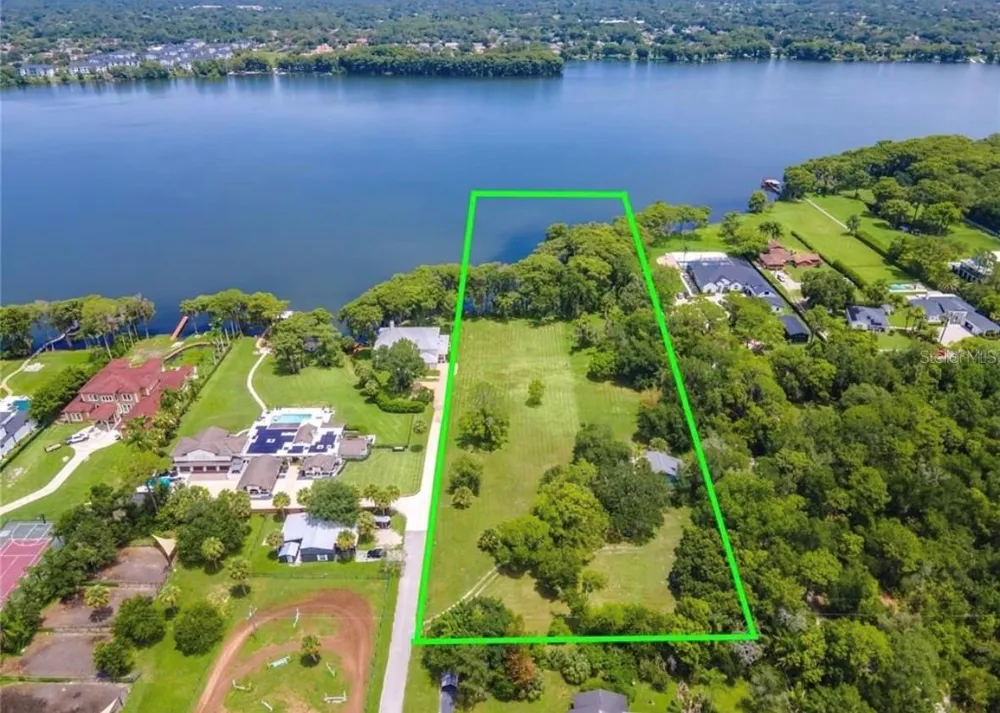 1133 BELLA LAGO COVE Winter Park, FL 32792