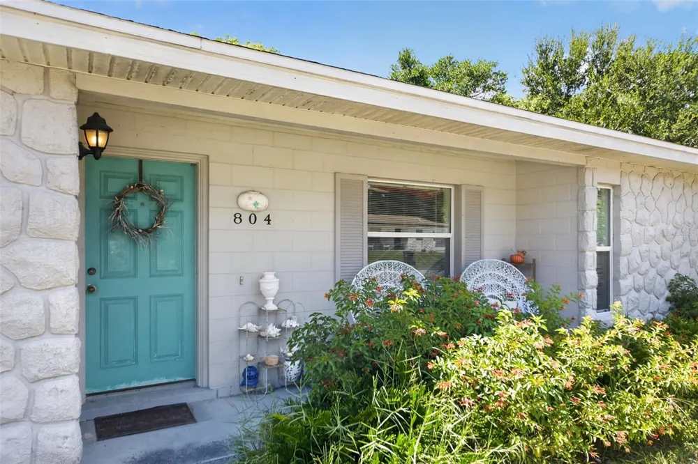 804 WALNUT PLACE Altamonte Springs, FL 32701