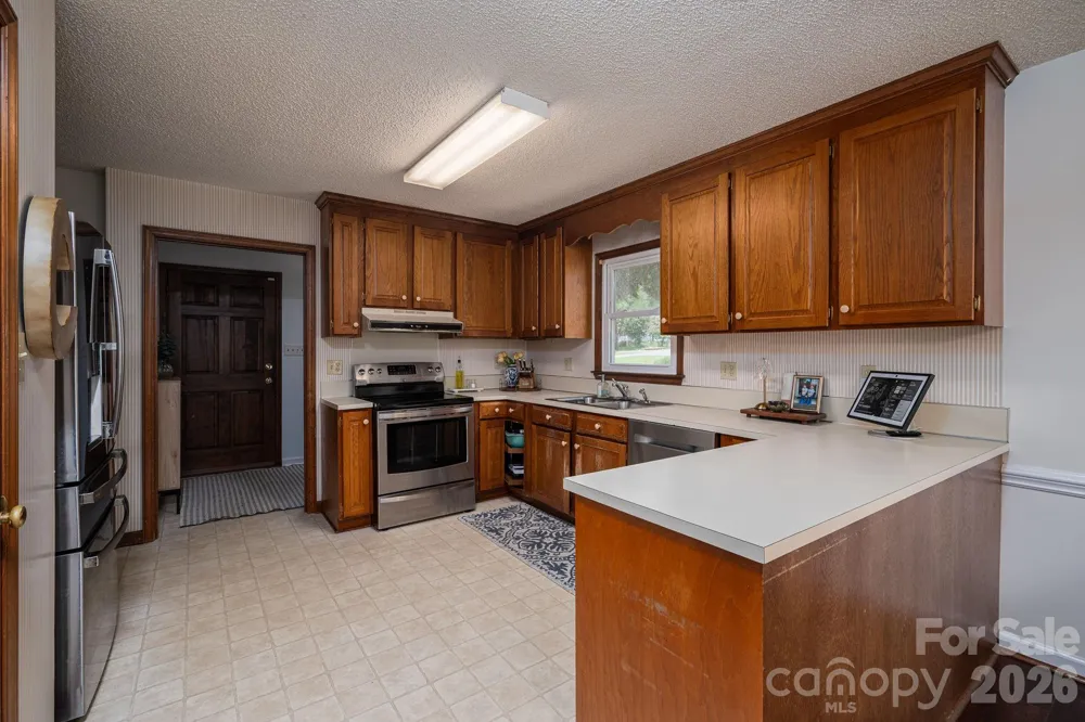 2610 Prince Drive Lincolnton, NC 28092