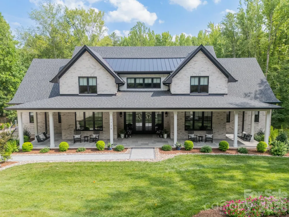 1725 Turtlewood Drive Waxhaw, NC 28173