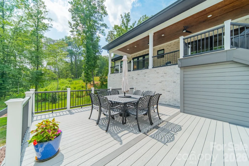 1725 Turtlewood Drive Waxhaw, NC 28173