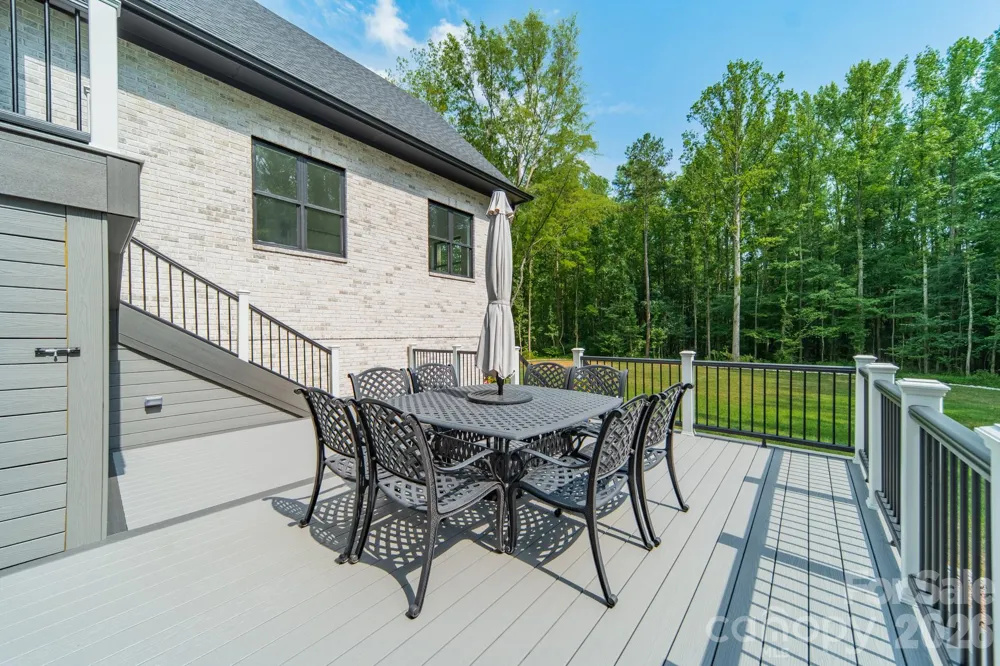 1725 Turtlewood Drive Waxhaw, NC 28173
