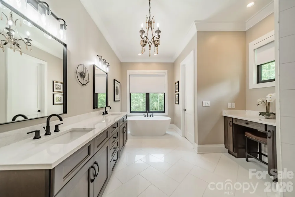 1725 Turtlewood Drive Waxhaw, NC 28173