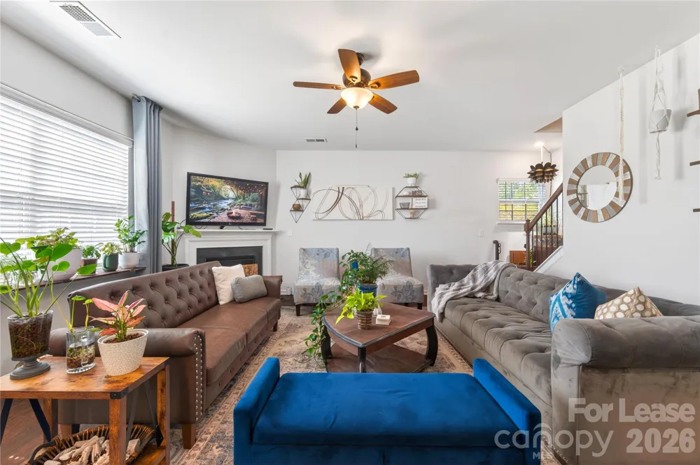 10008 Brawley Lane Charlotte, NC 28215