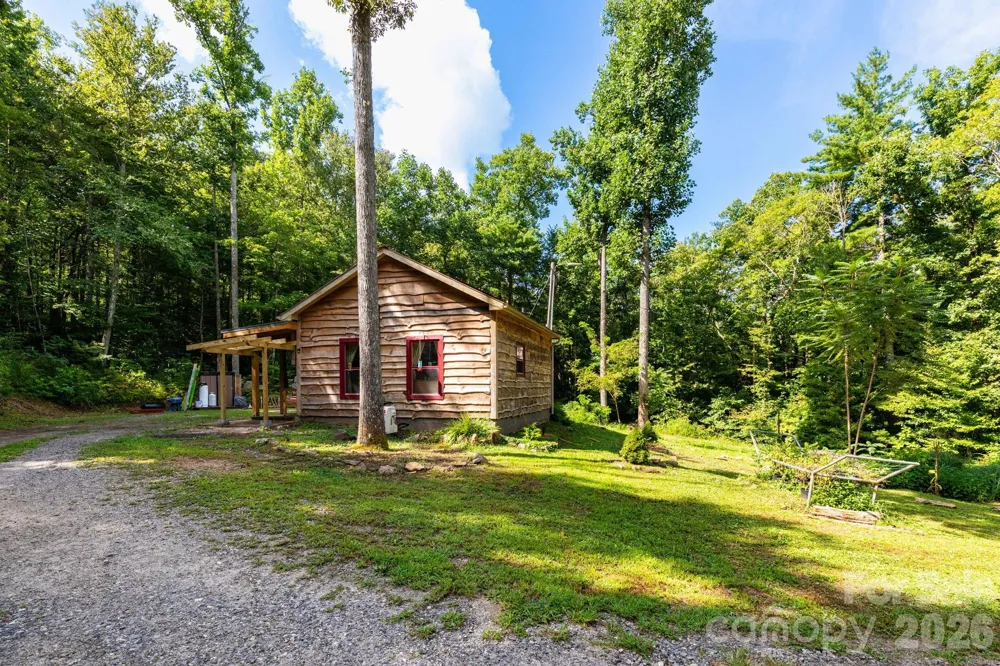 24 Old Berlin Way Black Mountain, NC 28711