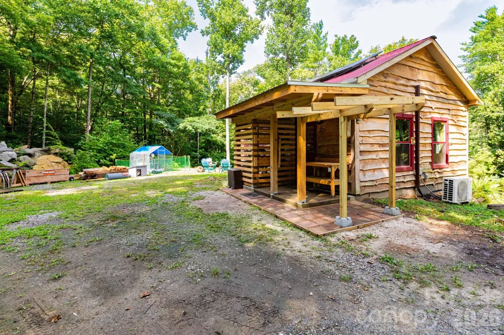 24 Old Berlin Way Black Mountain, NC 28711