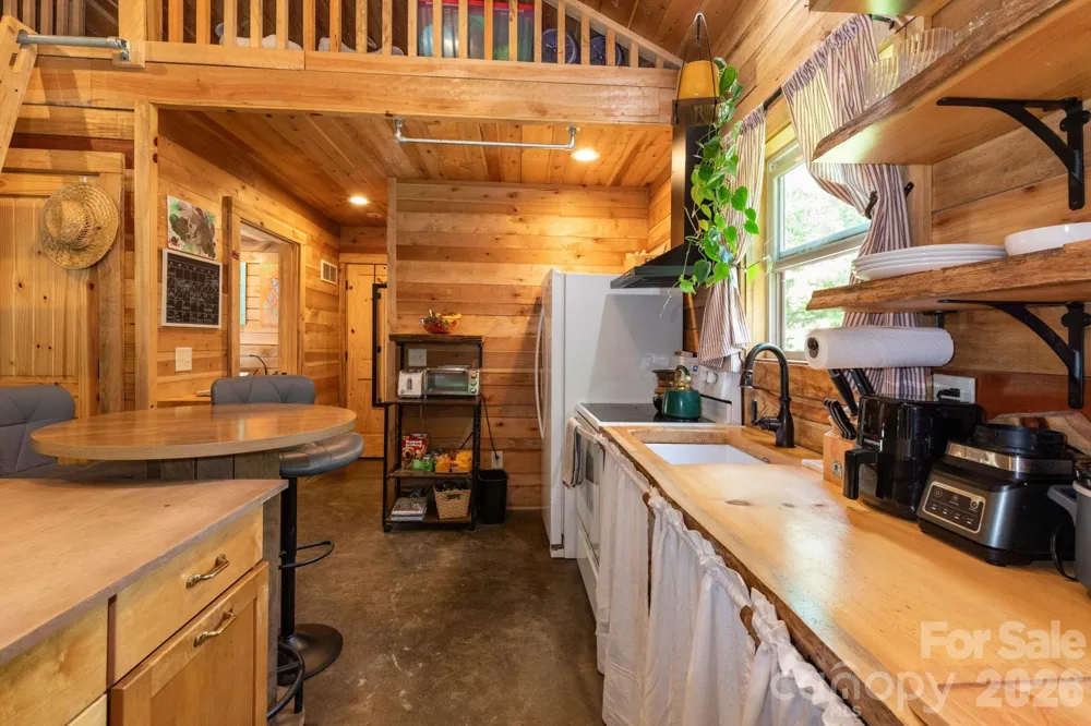 24 Old Berlin Way Black Mountain, NC 28711
